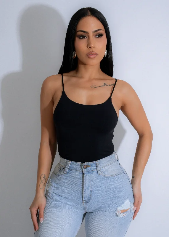 Simplicity Charm Crop Top Black